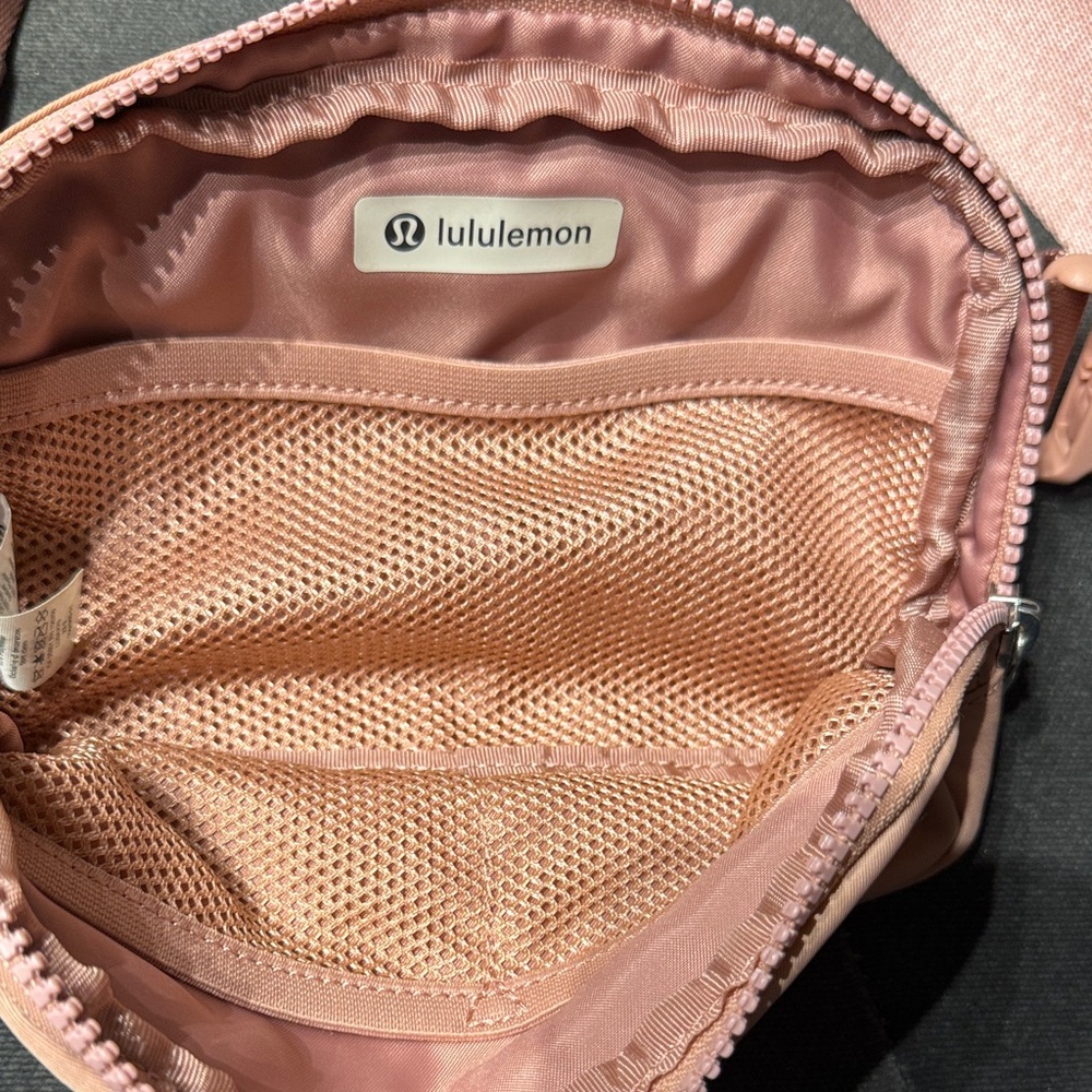 Lululemon Blush Pink Crossbody Bag - Picture 6 of 10